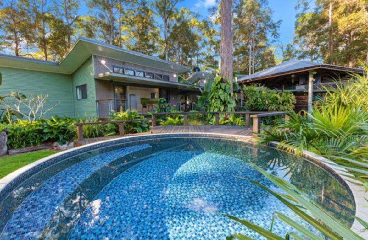 Dezen Accomodation Palmview Bagian luar foto