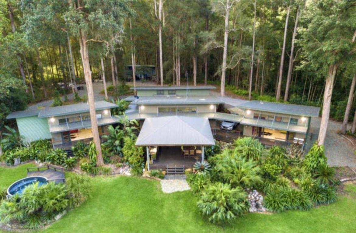 Dezen Accomodation Palmview Bagian luar foto
